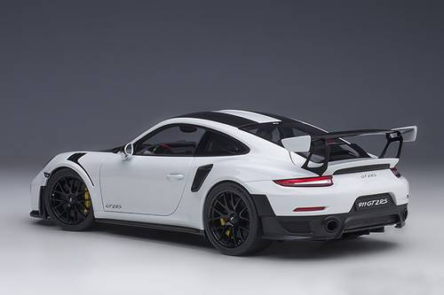 بورشه 911  جي تي 2 آر إس أبيض