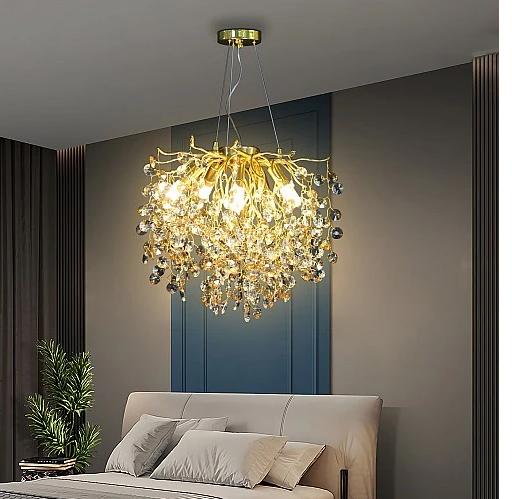 ثريا مودرن تصميم بلمسه ذهبي شفاف عسلي إضاءة راقيه E14*6L قطر 45 سم ضمان سنتين 