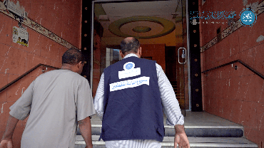  إعانة المنقطعين من ضيوف الرحمن