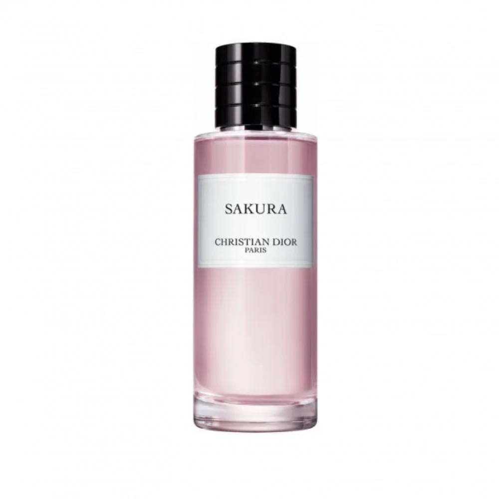 عطر ساكورا من ديور