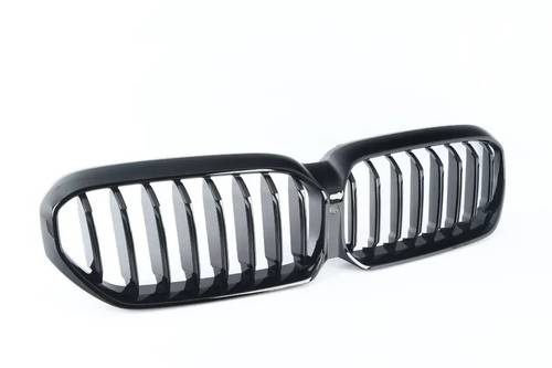 شبك كبوت M لسيارات BMW الفئة الخامسة G30 LCI – رقم القطعة 51129852169
