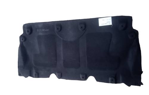 بطانة مكينة لسيارات BMW الفئة الثانية/الثالثة/الرابعة G42/G20/G22 – رقم القطعة 51757447194