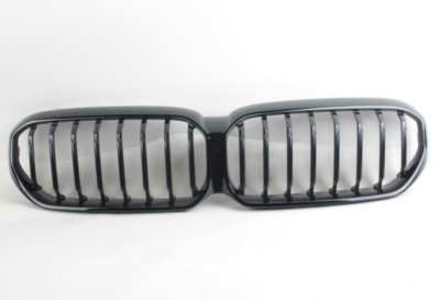 شبك كبوت لسيارات BMW الفئة الخامسة G30 LCI – رقم القطعة 51129852168