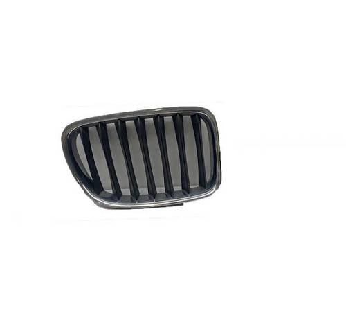 شبك كبوت يمين لسيارات BMW الفئة الأولى F20/F21 – رقم القطعة 51137239022