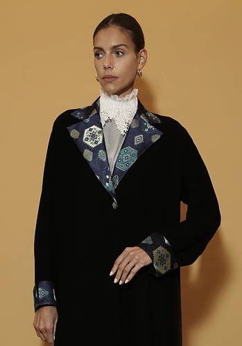 Elegance Blazer Abaya