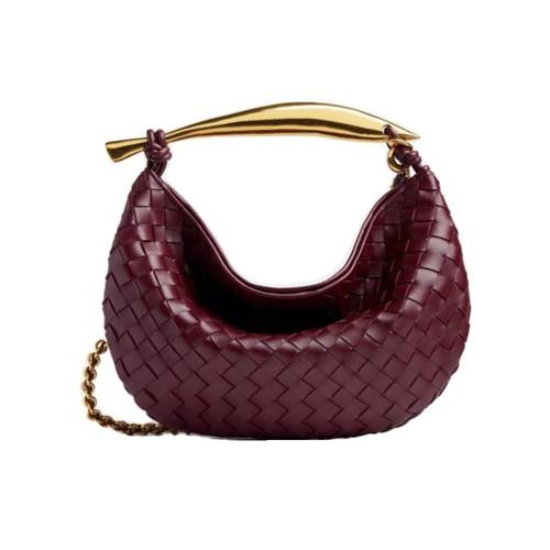 شنطة BOTTEGA VENETA