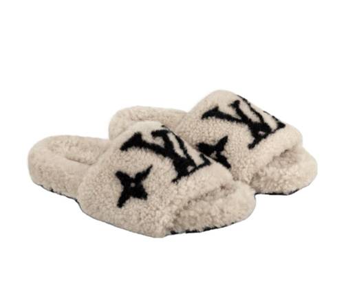 louis vuitton slippers fur