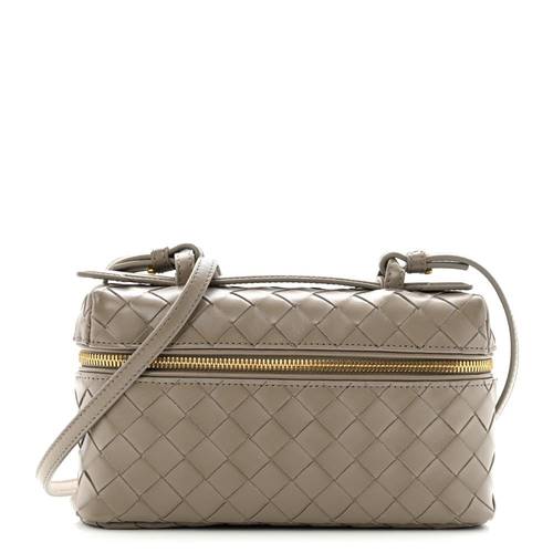 شنطة BOTTEGA VENETA
