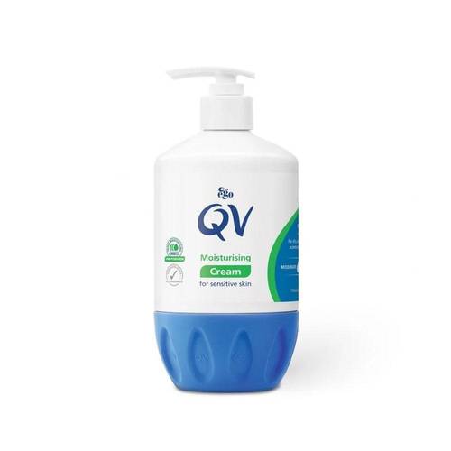 كيوفي (QV) كريم مرطب ومغذي للبشرة الحساسة والجافة جداً (حجم كبير) - 500 جم