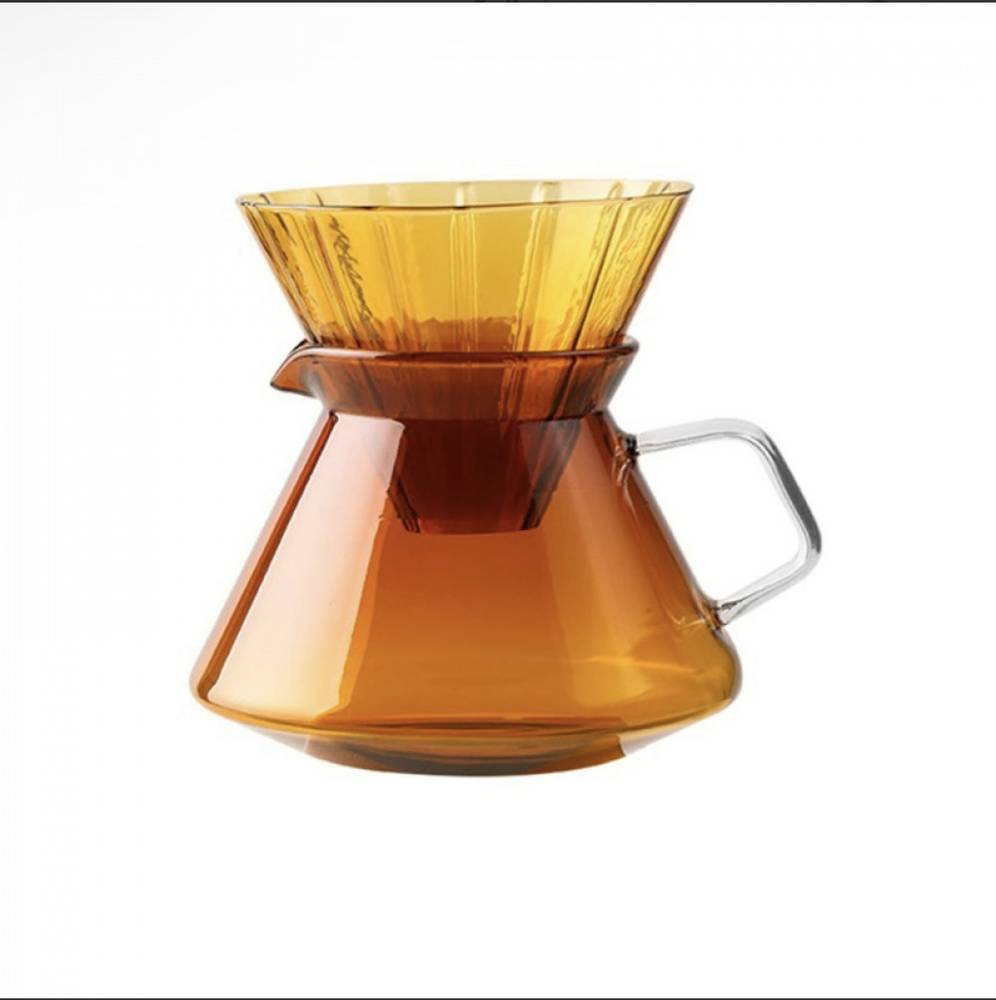 طقم تقطير V60 كهرماني بتصميم عصري