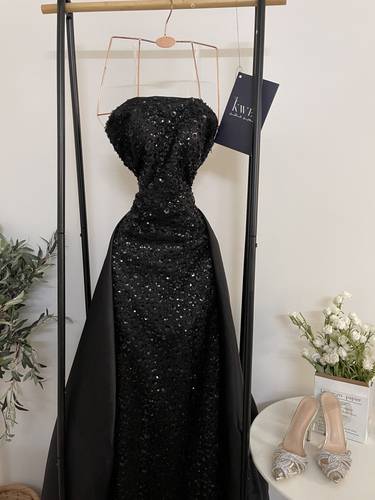 فستان جوان