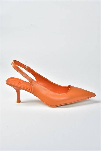 حذاء برتقالي حاد بكعب منخفض نسائي