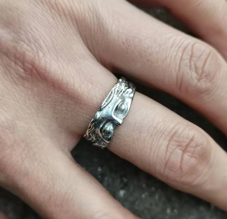 face ring