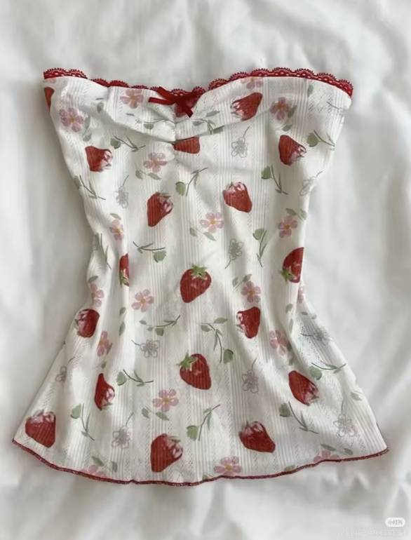 Strawberry top