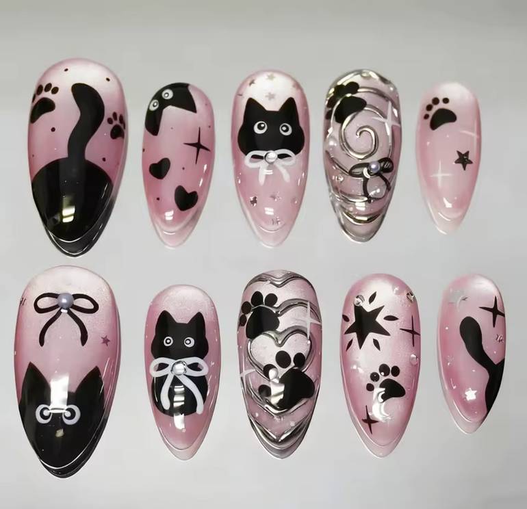 Kitty nails