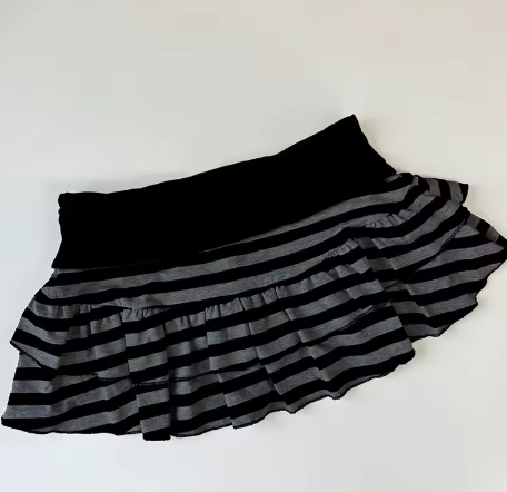 mini skirt