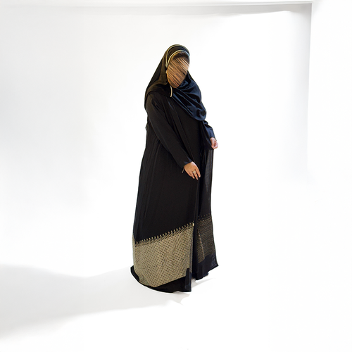 عباية سوداء لنن بقصة كلوش