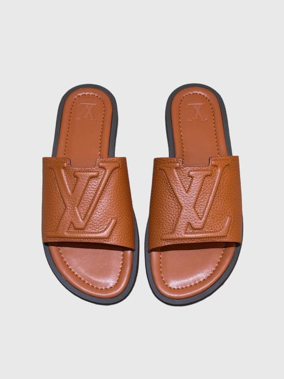 LOUIS VUITTON - 46