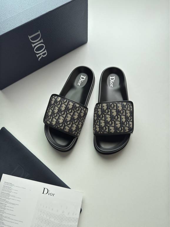 DIOR  - 46
