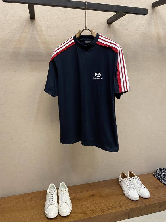 BALENCIAGA  - XL