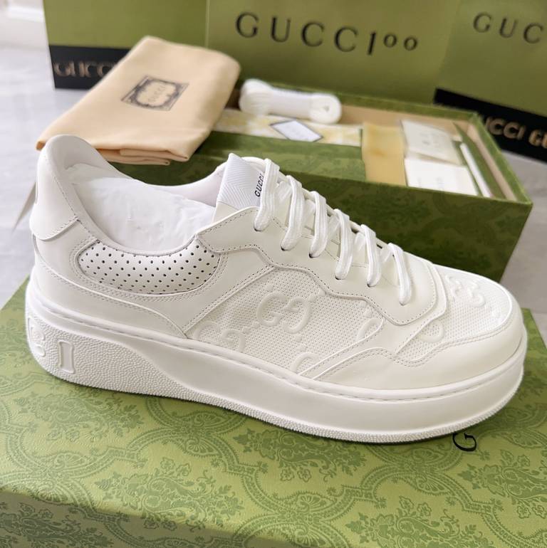 GUCCI  - 45