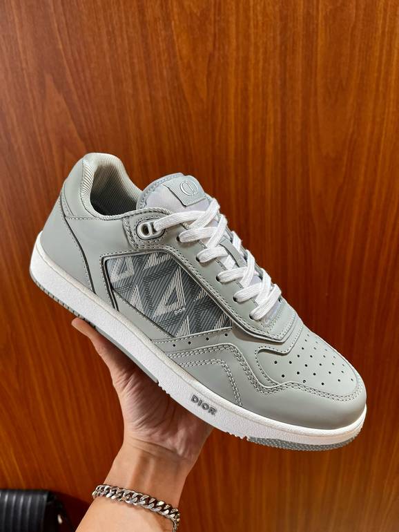 DIOR  - 45