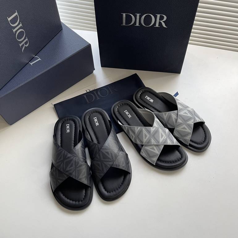 DIOR  - Black  - 46