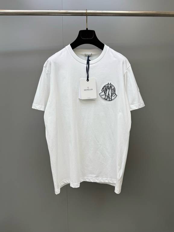 MONCLER  - XL