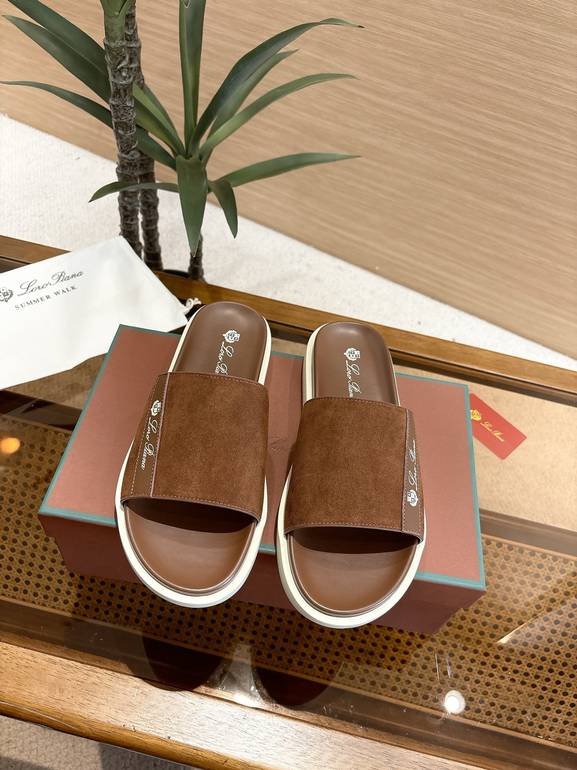 LORO PIANA - 46
