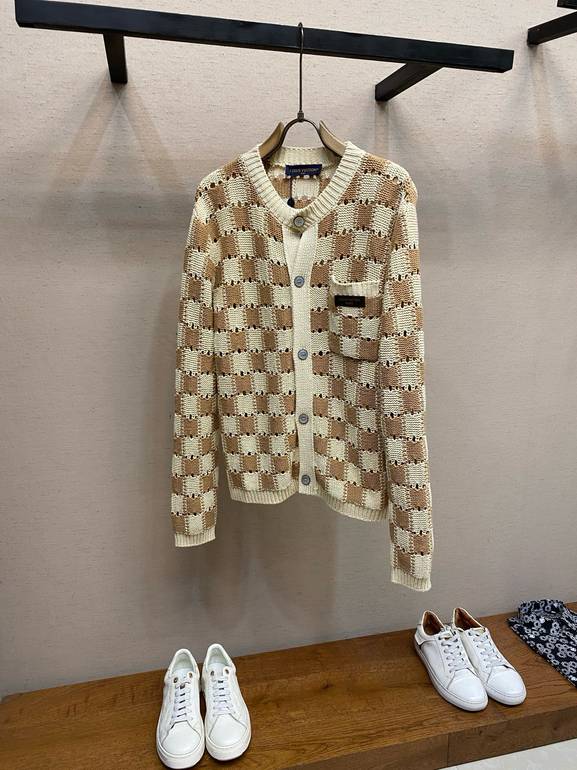 LV - XL