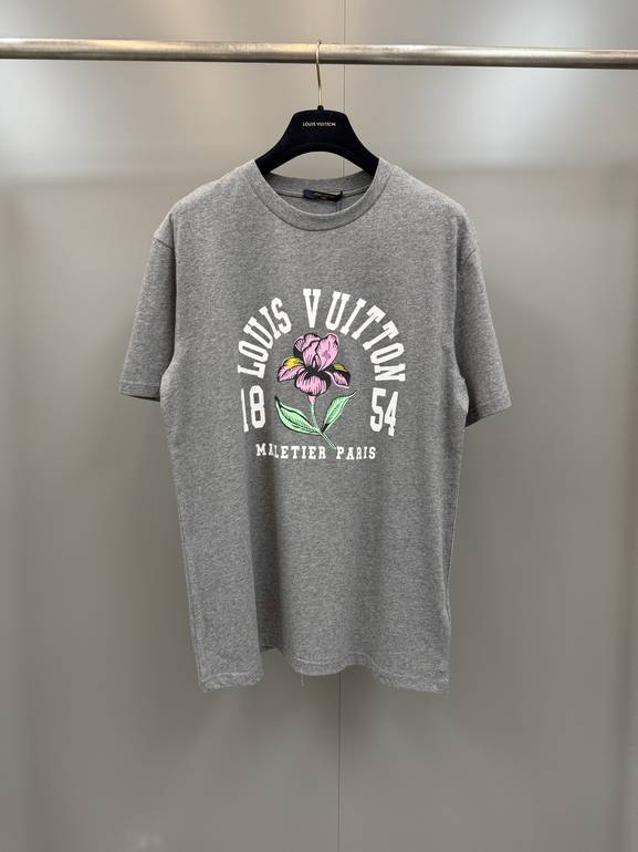 LOUIS VUITTON  - XL