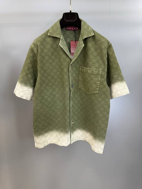 طقم قوتشي  - XL