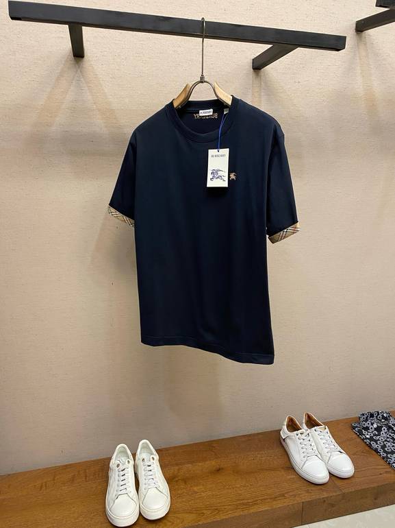 BURBERRY  - XL