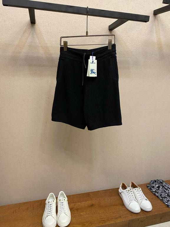 BURBERRY  - XL