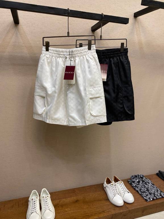 GUCCI  - XL - ابيض
