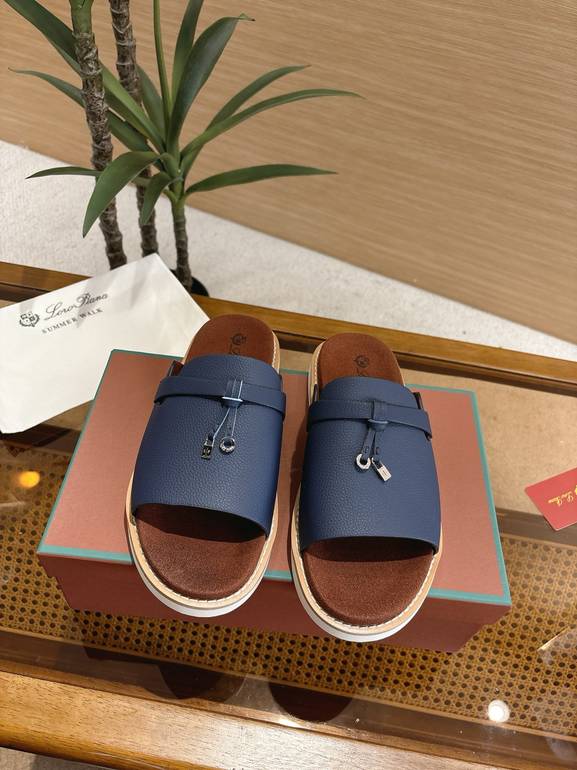 LORO PIANA - 46