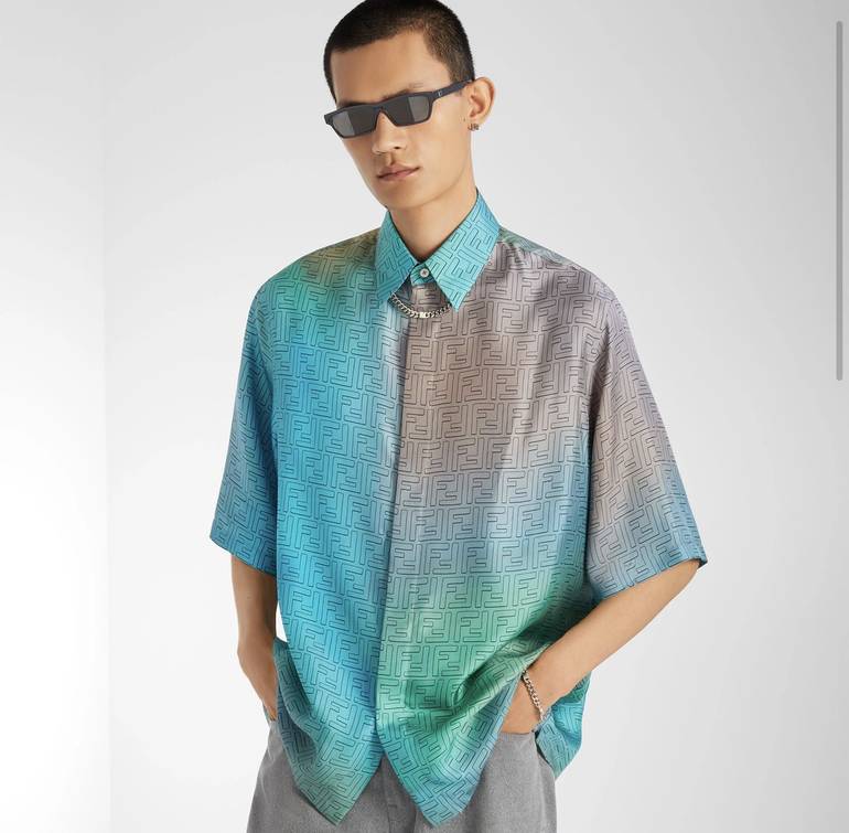 قميص فندي  - XL