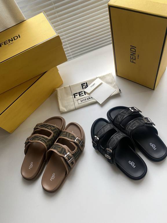 FENDI  - Black  - 46