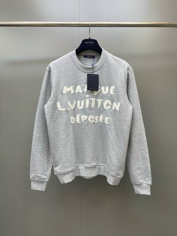 LOUIS VUITTON  - XL