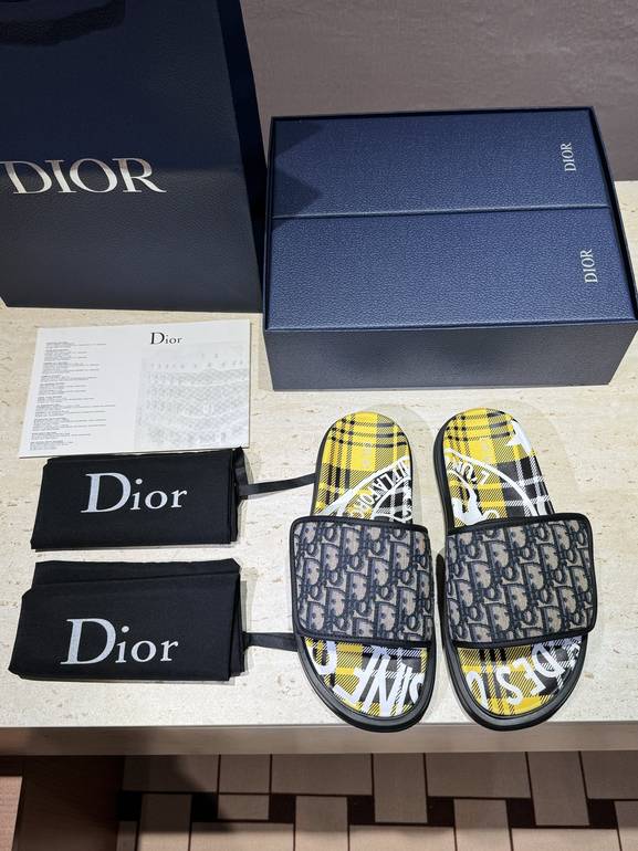 DIOR  - 45