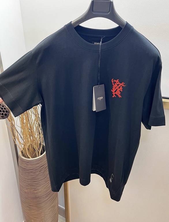 FENDI  - XL