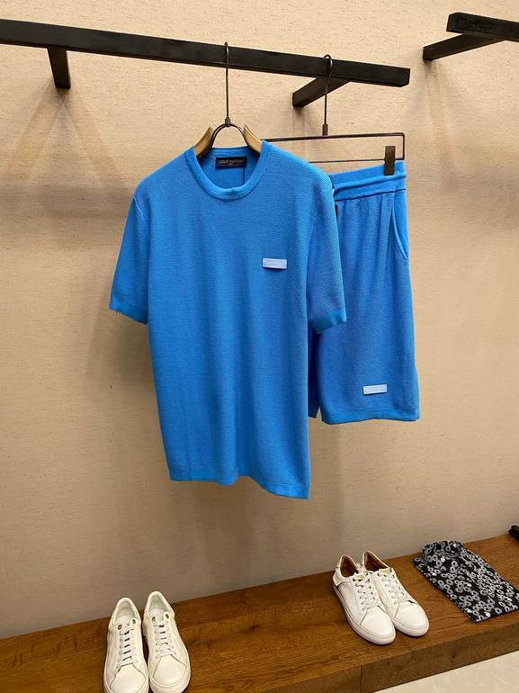 طقم LV  - XL