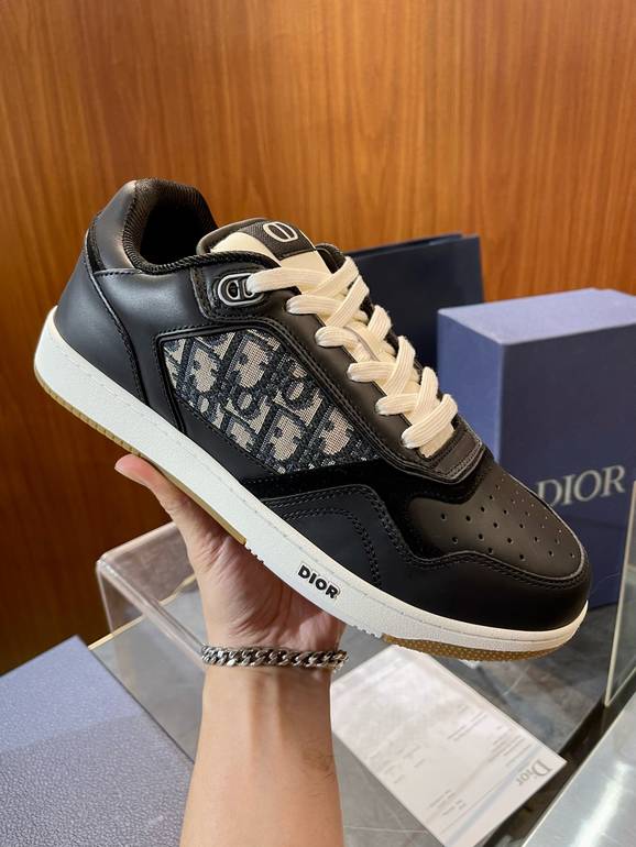 DIOR  - 45