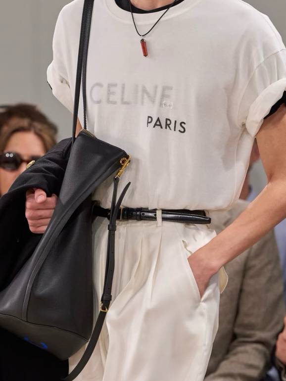 CELINE  - XL