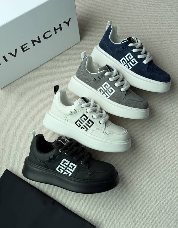 GIVENCHY  - 43 - اسود