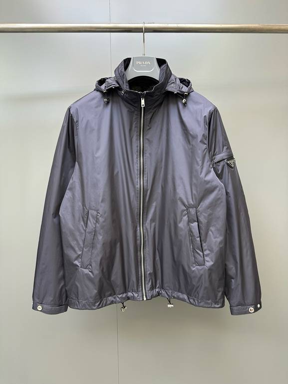 PRADA  - XL