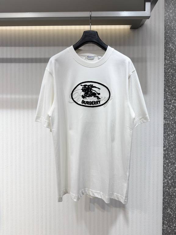 BURBERRY  - L