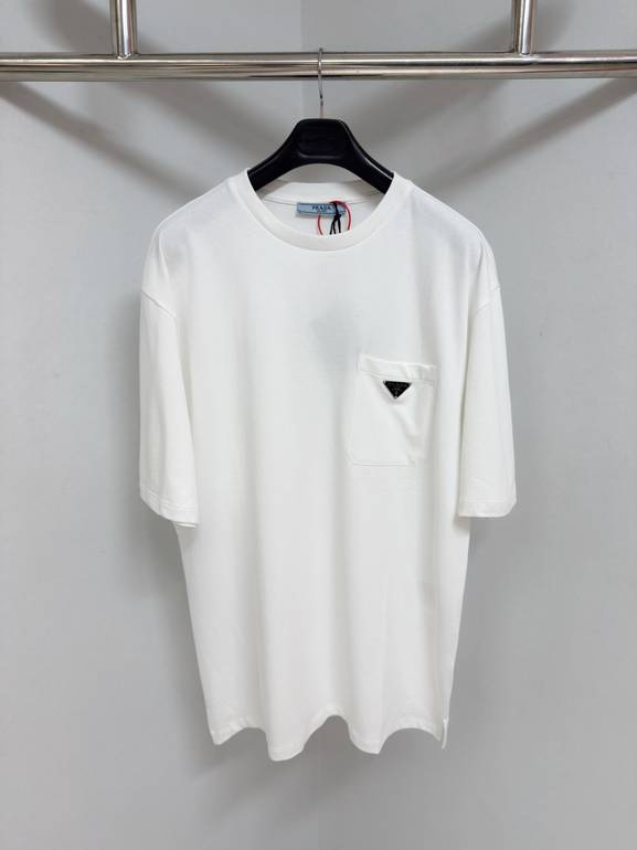 تيشيرت برادا اللون ابيض  - XL