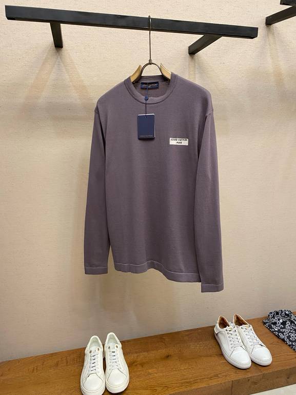LOUIS VUITTON  - XL