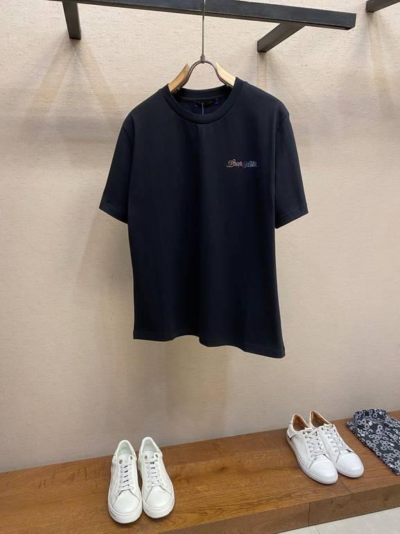 LOUIS VUITTON  - XL - اسود